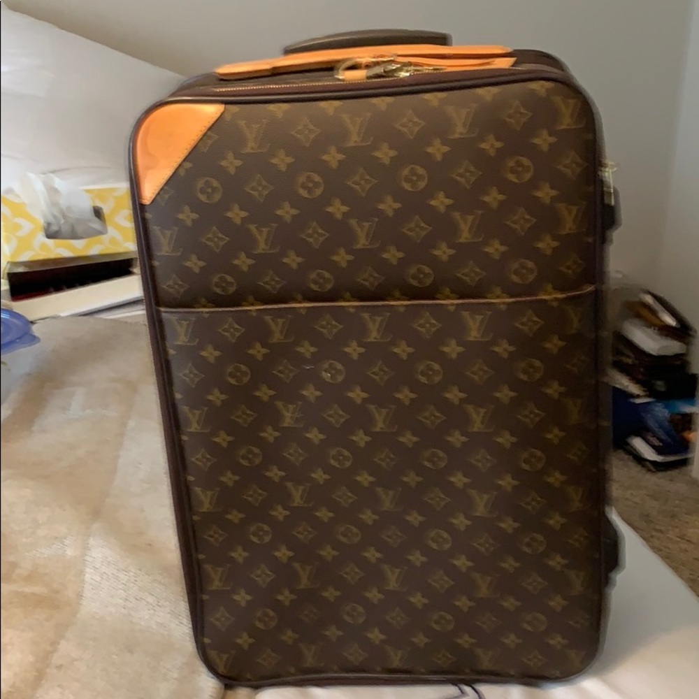 Louis Vuitton Pegase 55